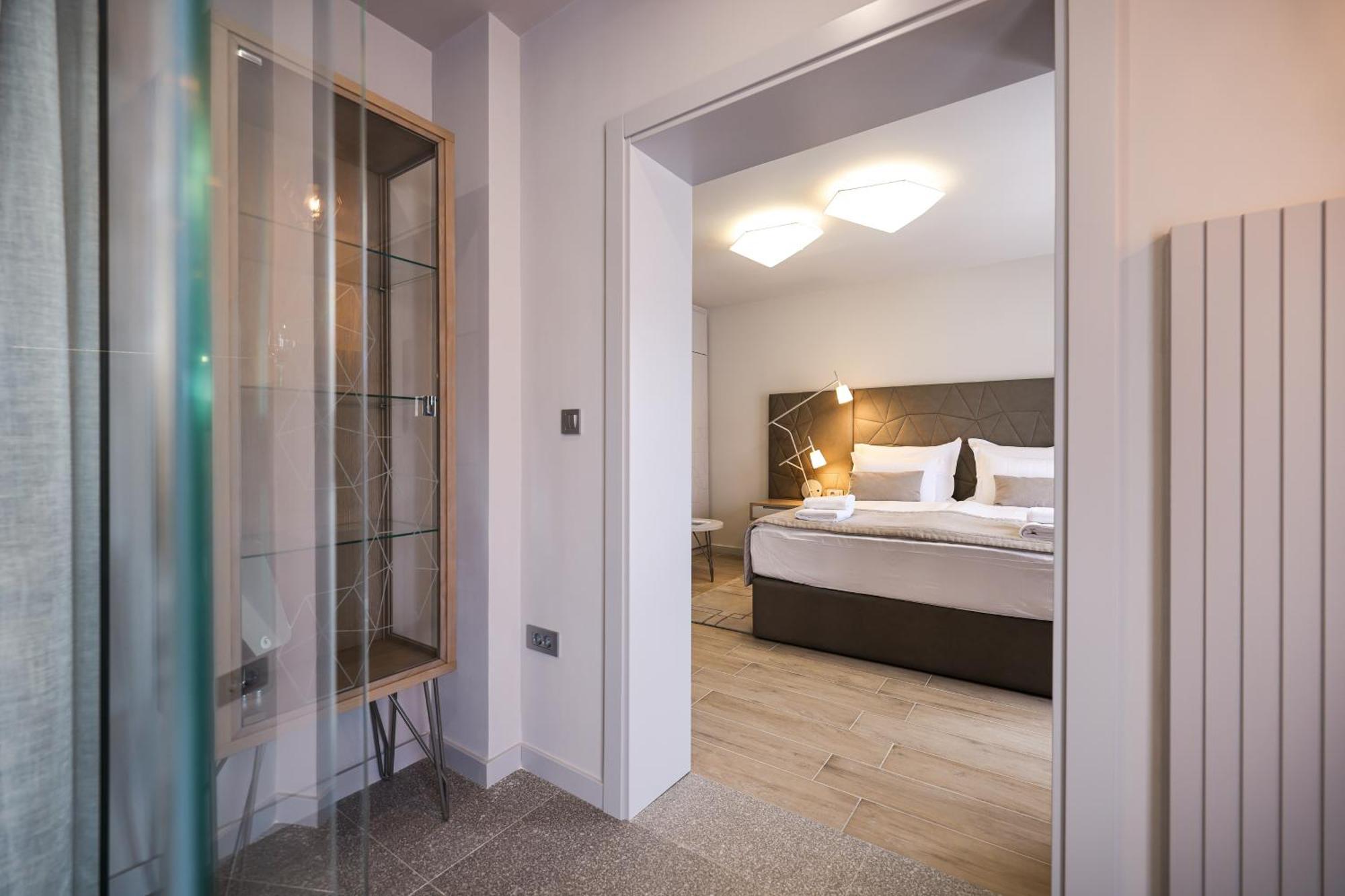 Апартаменти Arsenal Lofts Задар Номер фото